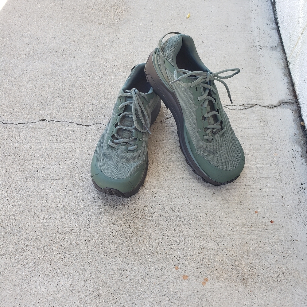 Topo Athletic Traverse Running Shoes